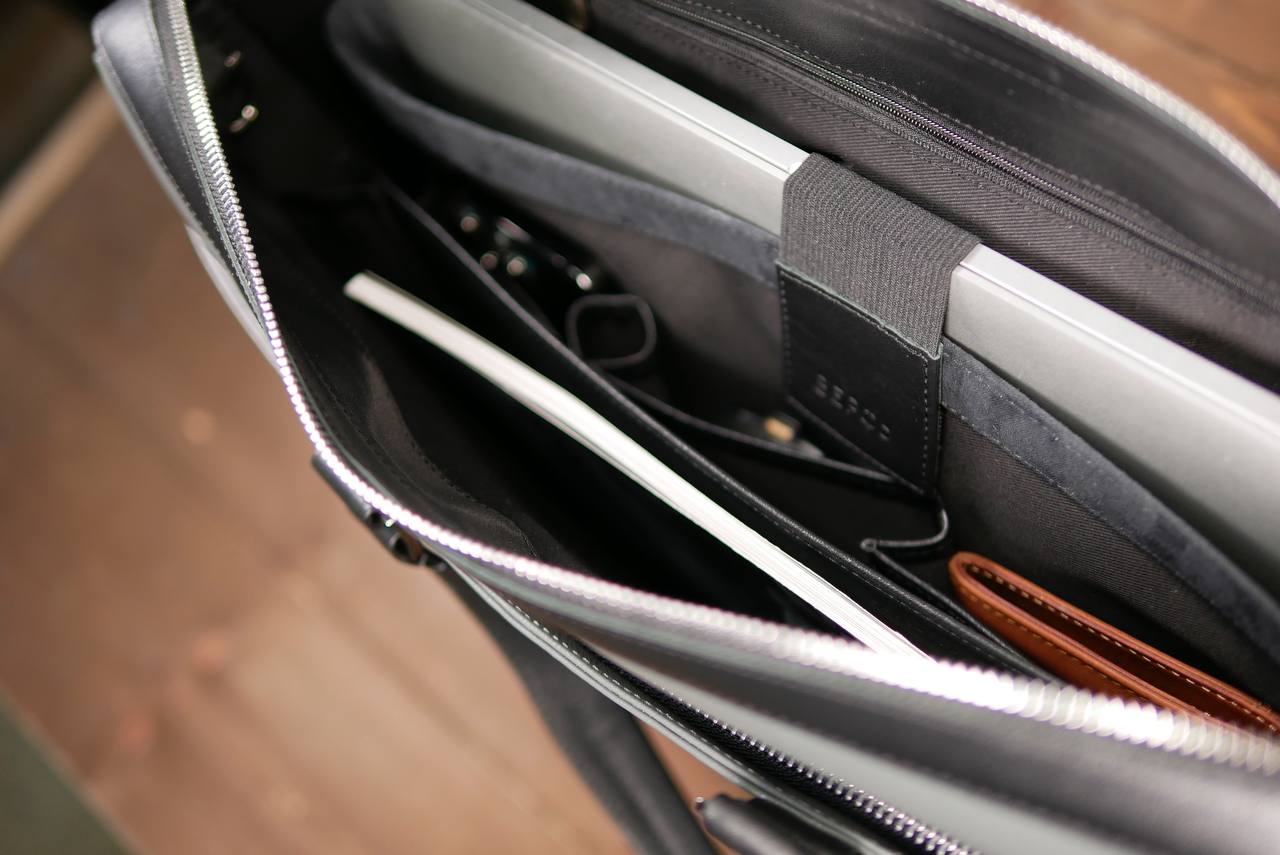 Мужская деловая сумка Pebble Black - Image 12