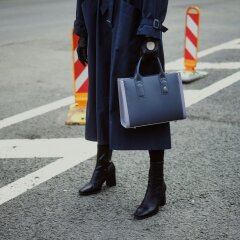 Женская сумка Tote Medium Grey - Image 3